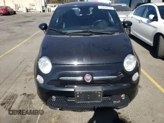 2013 FIAT 500e z VIN 3C3CFFGE9DT714089, wystawiony jako Copart lot #73840974 z przebiegiem 79 837 mil mil oraz Czysty tytuł • Clean title. Historia ofert i sprzedaży dostępna na DreamBid. Obrazek 5.