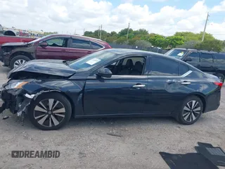 2019 Nissan Altima SV с VIN 1N4BL4DV2KC128311, выставлен на аукционе IAAI как лот 42138328 с пробегом 94 873 миль миль и . История ставок и продаж доступна на DreamBid. Изображение 14.