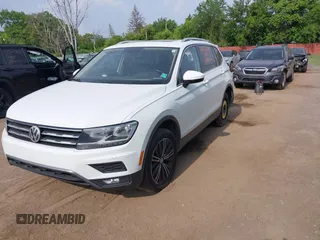 2018 Volkswagen Tiguan SEL с VIN 3VV2B7AX6JM099706, выставлен на аукционе IAAI как лот 42445727 с пробегом 158 954 миль миль и . История ставок и продаж доступна на DreamBid. Изображение 19.