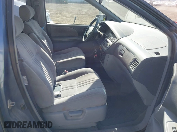 2000 Toyota Sienna LE with VIN 4T3ZF13C2YU183815, listed as a IAAI auction lot 42462319 with 217,175 mi miles and . Bid and sale history available at DreamBid. Image 5.