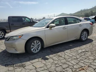 2013 Lexus ES 300h with VIN JTHBW1GGXD2002556, listed as a Copart auction lot 50590775 with 188,516 mi miles and Clean title. Bid and sale history available at DreamBid. Image 1.