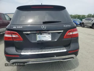 2014 Mercedes-Benz M 350 z VIN 4JGDA2EB7EA353868, wystawiony jako Copart lot #57968145 z przebiegiem 137 071 mil mil oraz Tytuł czysty. Historia ofert i sprzedaży dostępna na DreamBid. Obrazek 6.