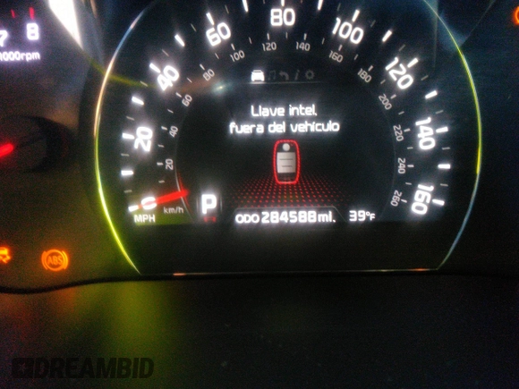 2014 Kia Sorento SX Limited with VIN 5XYKW4A74EG451217, listed as a IAAI auction lot 41358018 with 284,588 mi miles. Bid and sale history available at carsss.com. Image 15.