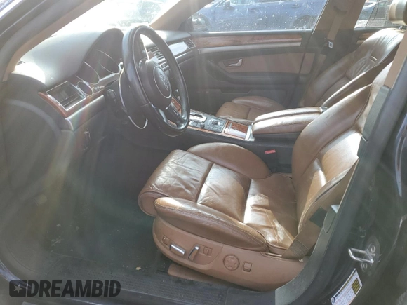 2006 Audi A8 4.2L z VIN WAUML44E36N018037, wystawiony jako Copart lot #83015054 z przebiegiem Nie podano mil oraz Szkoda całkowita • Salvage title. Historia ofert i sprzedaży dostępna na DreamBid. Obrazek 7.