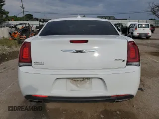 2019 Chrysler 300 S with VIN 2C3CCABG0KH635064, listed as a Copart auction lot 59041794 with 114,353 mi miles and Salvage Title. Bid and sale history available at DreamBid. Image 6.