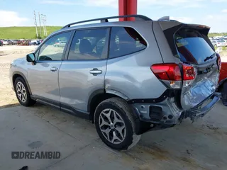 2021 Subaru Forester Premium z VIN JF2SKAFC4MH500973, wystawiony jako IAAI lot #42740599 z przebiegiem 71 244 mil mil oraz . Historia ofert i sprzedaży dostępna na DreamBid. Obrazek 3.