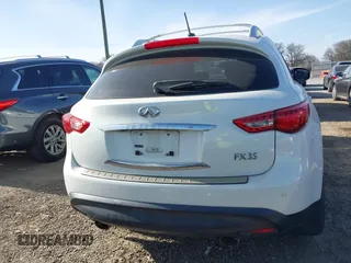 2011 Infiniti FX35 with VIN JN8AS1MW4BM734210, listed as a IAAI auction lot 41733759 with 170,862 mi miles. Bid and sale history available at carsss.com. Image 16.