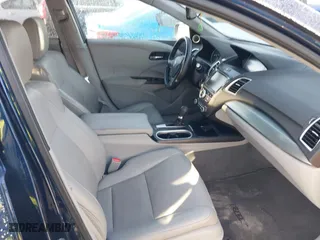 2017 Acura RDX w/Advance Pkg with VIN 5J8TB4H75HL018277, listed as a IAAI auction lot 41516367 with 99,208 mi miles. Bid and sale history available at carsss.com. Image 5.
