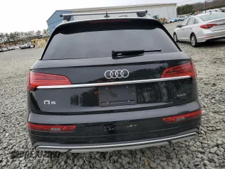 2024 Audi Q5 Premium z VIN WA1ABAFY4R2049800, wystawiony jako Copart lot #52440785 z przebiegiem Nie podano mil oraz Szkoda całkowita • Salvage title. Historia ofert i sprzedaży dostępna na DreamBid. Obrazek 6.