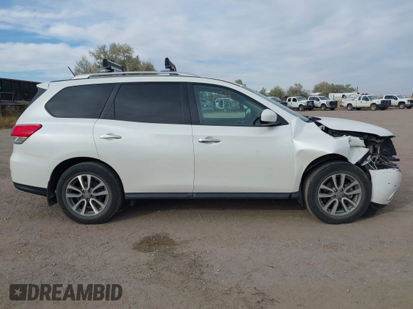 2016 Nissan Pathfinder SV with VIN 5N1AR2MM6GC620861, listed as a IAAI auction lot 40501234 with 107,424 mi miles and . Bid and sale history available at DreamBid. Image 14.