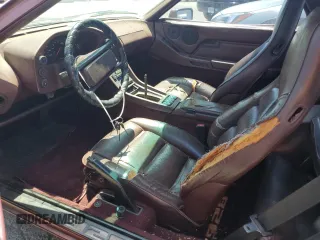 1986 Porsche 928 z VIN WP0JB0924GS860517, wystawiony jako Copart lot #58575324 z przebiegiem 105 961 mil mil oraz Szkody całkowita. Historia ofert i sprzedaży dostępna na DreamBid. Obrazek 7.