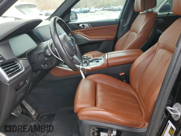2021 BMW X5 xDrive40i with VIN 5UXCR6C05M9E56869, listed as a Copart auction lot 49317665 with 50,229 mi miles and Salvage title. Bid and sale history available at DreamBid. Image 7.