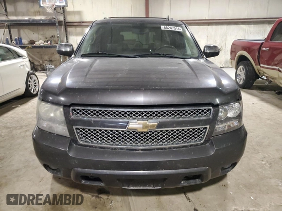 2010 Chevrolet Suburban LTZ with VIN 1GNUKKE3XAR244933, listed as a Copart auction lot 85247514 with 200,732 mi miles and Salvage Title. Bid and sale history available at carsss.com. Image 5.