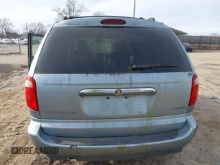 2006 Chrysler Town & Country LWB Touring with VIN 2A4GP54L56R651824, listed as a IAAI auction lot 41613064 with 245,645 mi miles. Bid and sale history available at carsss.com. Image 12.