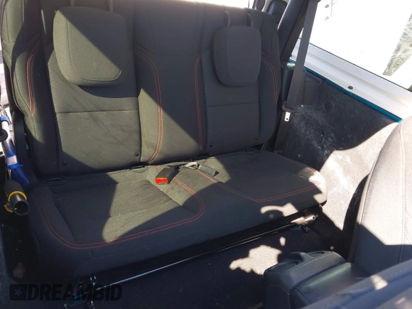 2020 Jeep Wrangler Rubicon z VIN 1C4HJXCG9LW233152, wystawiony jako IAAI lot #41623515 z przebiegiem 88 548 mil mil oraz . Historia ofert i sprzedaży dostępna na DreamBid. Obrazek 8.