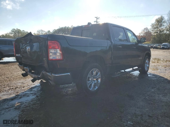 2020 Ram 1500 Big Horn with VIN 1C6SRFFT0LN327418, listed as a Copart auction lot 82751893 with 89,211 mi miles and Clean Title. Bid and sale history available at carsss.com. Image 3.