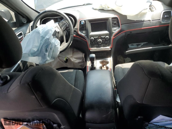 2019 Jeep Grand Cherokee Laredo E z VIN 1C4RJFAG4KC636067, wystawiony jako Copart lot #59232885 z przebiegiem Nie podano mil oraz Szkoda całkowita • Salvage title. Historia ofert i sprzedaży dostępna na DreamBid. Obrazek 8.