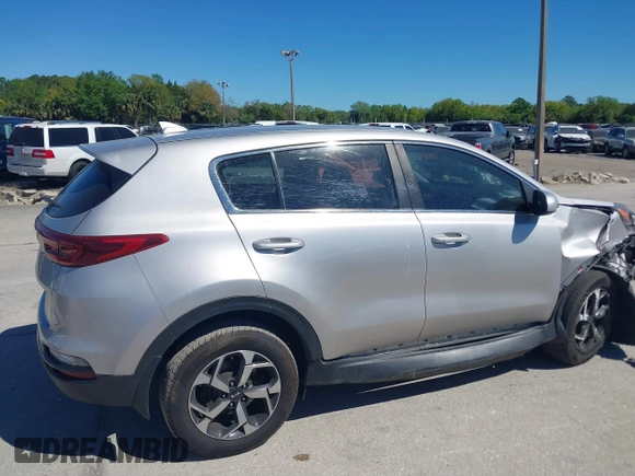 2020 Kia Sportage LX with VIN KNDPMCAC6L7742024, listed as a IAAI auction lot 41826294 with 67,359 mi miles. Bid and sale history available at carsss.com. Image 13.