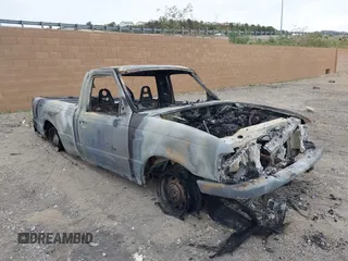 2002 Ford Ranger XL with VIN 1FTYR10D62PA06266, listed as a IAAI auction lot 42041252 with Not provided miles and . Bid and sale history available at DreamBid. Image 1.