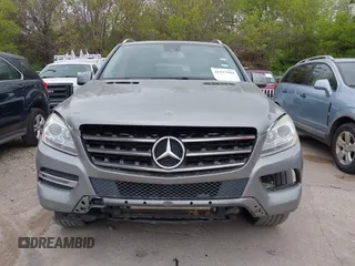 2014 Mercedes-Benz M 350 z VIN 4JGDA5JB1EA412095, wystawiony jako IAAI lot #41937994 z przebiegiem 111 879 mil mil oraz . Historia ofert i sprzedaży dostępna na DreamBid. Obrazek 12.