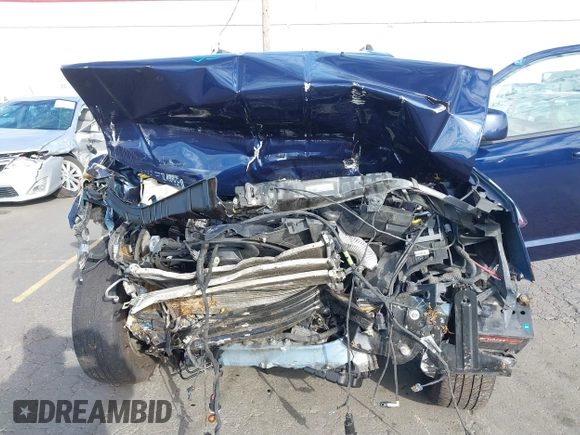 2018 Dodge Journey SXT with VIN 3C4PDCBB1JT196747, listed as a IAAI auction lot 37947302 with Not Provided miles. Bid and sale history available at carsss.com. Image 6.