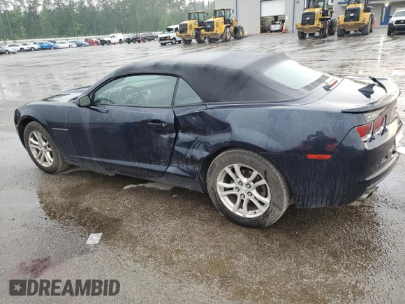 2013 Chevrolet Camaro LT with VIN 2G1FB3D32D9231352, listed as a Copart auction lot 53626015 with 257,991 mi miles and Salvage title. Bid and sale history available at DreamBid. Image 2.
