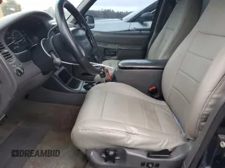 1999 Ford Explorer XLT z VIN 1FMZU32E6XZB83945, wystawiony jako Copart lot #85654724 z przebiegiem 308 924 mil mil oraz Szkoda całkowita • Salvage title. Historia ofert i sprzedaży dostępna na DreamBid. Obrazek 7.