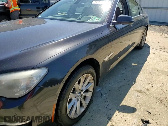 2013 BMW 7 Series 740Li xDrive с VIN WBAYF4C55DDE23798, выставлен на аукционе Copart как лот 52967665 с пробегом 191 023 миль миль и Списание • Salvage title. История ставок и продаж доступна на DreamBid. Изображение 11.