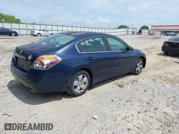 2007 Nissan Altima S with VIN 1N4AL21E47C232424, listed as a IAAI auction lot 42234126 with 184,828 mi miles and . Bid and sale history available at DreamBid. Image 4.