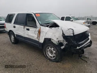 2010 Ford Expedition SSV with VIN 1FMJU1G52AEB48795, listed as a Copart auction lot 86152164 with 107,801 mi miles and Salvage title. Bid and sale history available at DreamBid. Image 4.