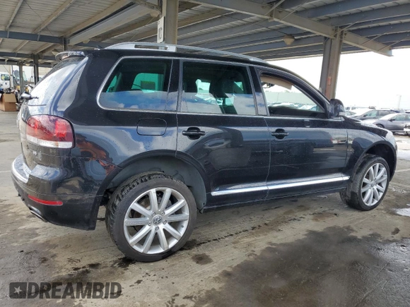 2010 Volkswagen Touareg VR6 with VIN WVGBF7A98AD001321, listed as a Copart auction lot 48949685 with 101,944 mi miles and Salvage Title. Bid and sale history available at DreamBid. Image 3.