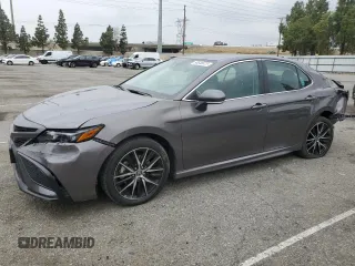 2023 Toyota Camry SE with VIN 4T1G11AK0PU095529, listed as a Copart auction lot 50646675 with 17,240 mi miles and Salvage Title. Bid and sale history available at carsss.com. Image 1.