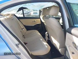 2022 BMW 3 Series 330e with VIN 3MW5P7J01N8C37289, listed as a IAAI auction lot 41765524 with 1 mi miles. Bid and sale history available at carsss.com. Image 8.