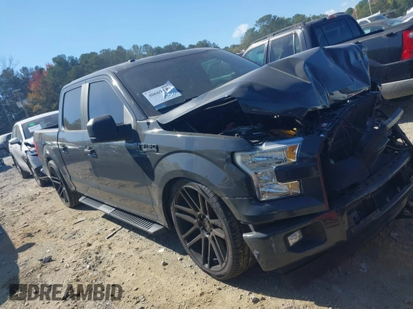 2017 Ford F-150 XL with VIN 1FTEW1CP6HFB74019, listed as a IAAI auction lot 40669140 with 87,200 mi miles. Bid and sale history available at carsss.com. Image 1.