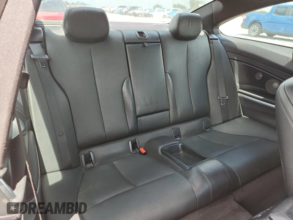 2015 BMW 4 Series 428i с VIN WBA3N3C52FK233198, выставлен на аукционе Copart как лот 60707895 с пробегом 143 051 миль миль и Списание • Salvage title. История ставок и продаж доступна на DreamBid. Изображение 10.