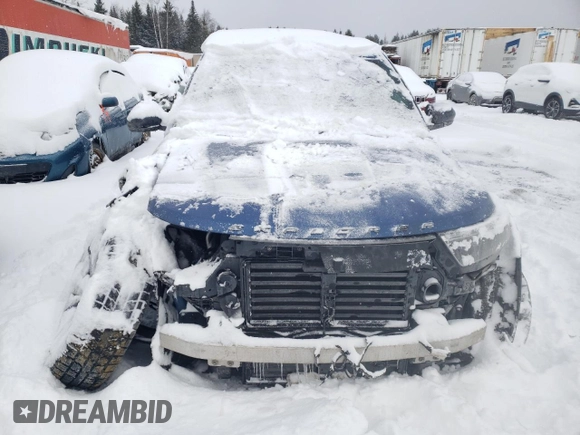 2022 Ford Explorer XLT with VIN 1FMSK8DH1NGB15833, listed as a Copart auction lot 41956095 with 1 mi miles and Salvage Title. Bid and sale history available at carsss.com. Image 5.
