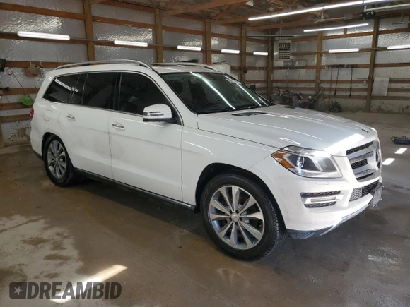 2015 Mercedes-Benz GL-Class GL 450 with VIN 4JGDF6EE0FA474486, listed as a Copart auction lot 51009644 with 208,842 mi miles. Bid and sale history available at carsss.com. Image 4.