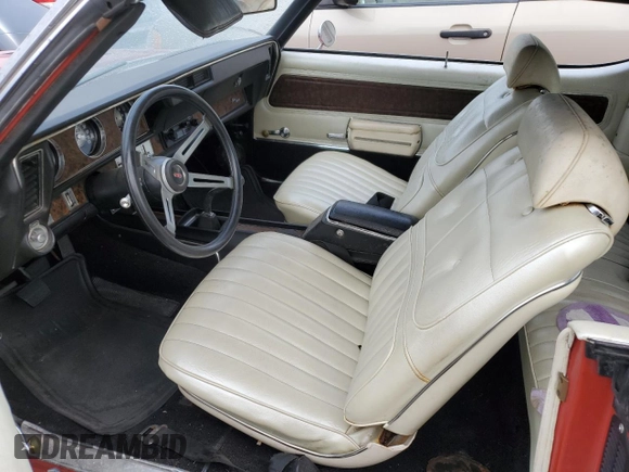 1970 Oldsmobile Cutlass z VIN 342670E139820, wystawiony jako Copart lot #75077674 z przebiegiem 66 232 mil mil oraz Szkody całkowita. Historia ofert i sprzedaży dostępna na DreamBid. Obrazek 7.