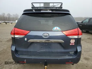 2013 Toyota Sienna XLE with VIN 5TDDK3DC5DS056097, listed as a Copart auction lot 89021805 with Not Provided miles and Salvage Title. Bid and sale history available at carsss.com. Image 6.