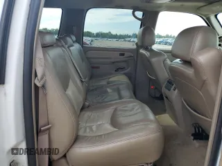 2006 GMC Yukon XL z VIN 1GKFK66U46J101454, wystawiony jako Copart lot #42088485 z przebiegiem Nie podano mil oraz Szkoda całkowita • Salvage title. Historia ofert i sprzedaży dostępna na DreamBid. Obrazek 11.