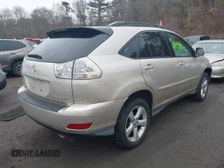 2005 Lexus RX 330 with VIN 2T2HA31U25C084527, listed as a IAAI auction lot 41689667 with 173,842 mi miles. Bid and sale history available at carsss.com. Image 4.
