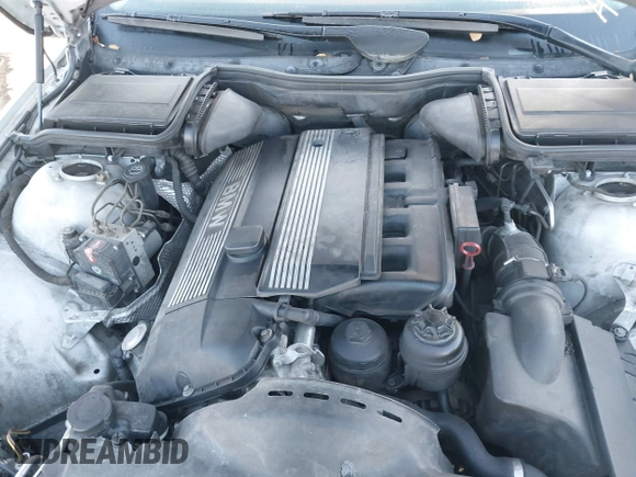 2003 BMW 5 Series 530iA with VIN WBADT63473CK43752, listed as a IAAI auction lot 41715507 with 1 mi miles. Bid and sale history available at carsss.com. Image 10.