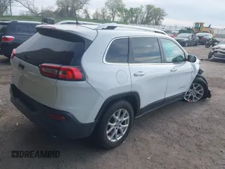 2017 Jeep Cherokee Latitude with VIN 1C4PJMCS3HD235562, listed as a IAAI auction lot 42203685 with 61,055 mi miles and . Bid and sale history available at DreamBid. Image 4.
