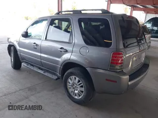 2007 Mercury Mariner Convenience with VIN 4M2YU80ZX7KJ02239, listed as a IAAI auction lot 41623532 with 231,629 mi miles and . Bid and sale history available at DreamBid. Image 3.