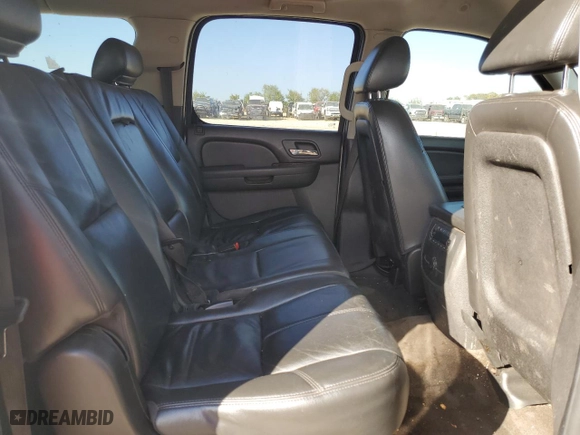 2009 Chevrolet Suburban LT w/2LT with VIN 1GNFC26039R289296, listed as a Copart auction lot 80672484 with 0 mi miles and Salvage Title. Bid and sale history available at carsss.com. Image 11.