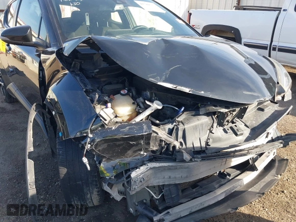 2018 Toyota C-HR XLE z VIN JTNKHMBX7J1004430, wystawiony jako IAAI lot #41780739 z przebiegiem 148 882 mil mil oraz . Historia ofert i sprzedaży dostępna na DreamBid. Obrazek 6.