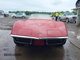 1968 Chevrolet Corvette z VIN 0000194678S415077, wystawiony jako IAAI lot #42422867 z przebiegiem 53 199 mil mil oraz . Historia ofert i sprzedaży dostępna na DreamBid. Obrazek 12.