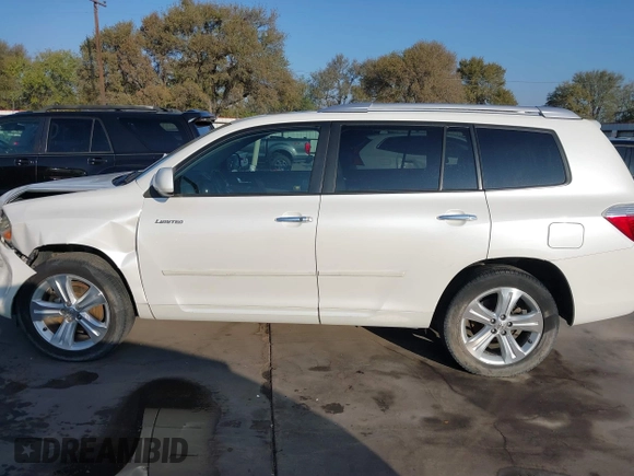2010 Toyota Highlander Limited with VIN 5TDYK3EH1AS020009, listed as a IAAI auction lot 40763611 with 146,006 mi miles and . Bid and sale history available at DreamBid. Image 15.