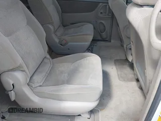 2006 Toyota Sienna CE with VIN 5TDZA23C86S555354, listed as a IAAI auction lot 42066813 with 209,401 mi miles. Bid and sale history available at carsss.com. Image 8.