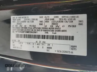 2021 Ford F-250 XL z VIN 1FT8W2BT0MED82561, wystawiony jako Copart lot #54573605 z przebiegiem 101 670 mil mil oraz Szkoda całkowita • Salvage title. Historia ofert i sprzedaży dostępna na DreamBid. Obrazek 12.